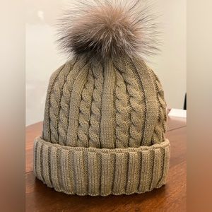 Womens Knit Hat with Fur Pom Pom